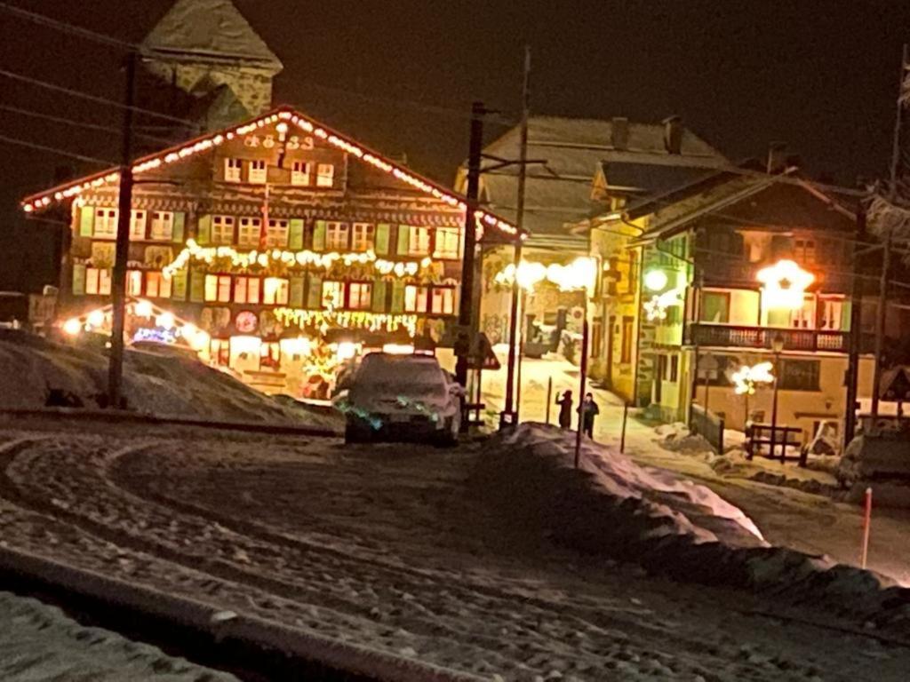 Auberge De L'Ours Vers L'Eglise Exteriér fotografie