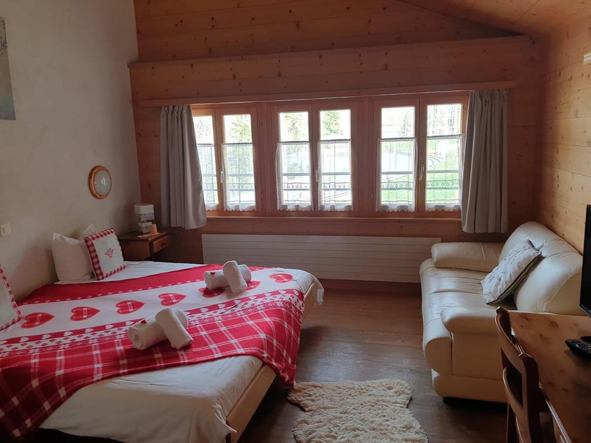 Auberge De L'Ours Vers L'Eglise Exteriér fotografie