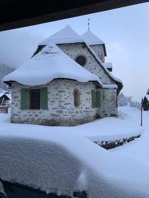 Auberge De L'Ours Vers L'Eglise Exteriér fotografie