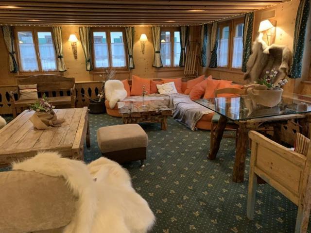Auberge De L'Ours Vers L'Eglise Exteriér fotografie