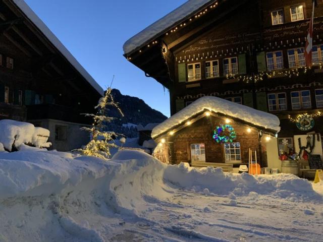 Auberge De L'Ours Vers L'Eglise Exteriér fotografie