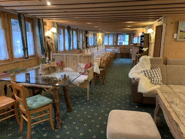 Auberge De L'Ours Vers L'Eglise Exteriér fotografie