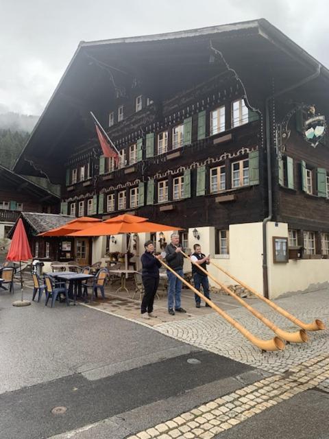 Auberge De L'Ours Vers L'Eglise Exteriér fotografie
